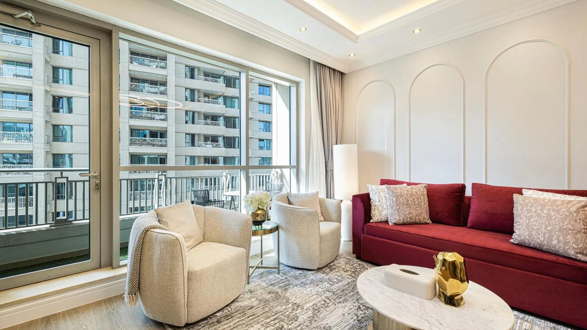 Magnificent Cozy 2 Bedroom In Downtown Dubai contacts