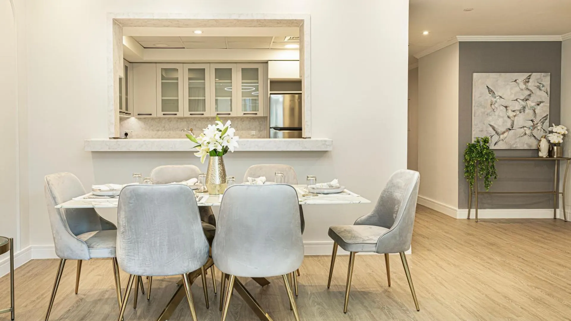 Magnificent Cozy 2 Bedroom In Downtown Dubái Apartamento